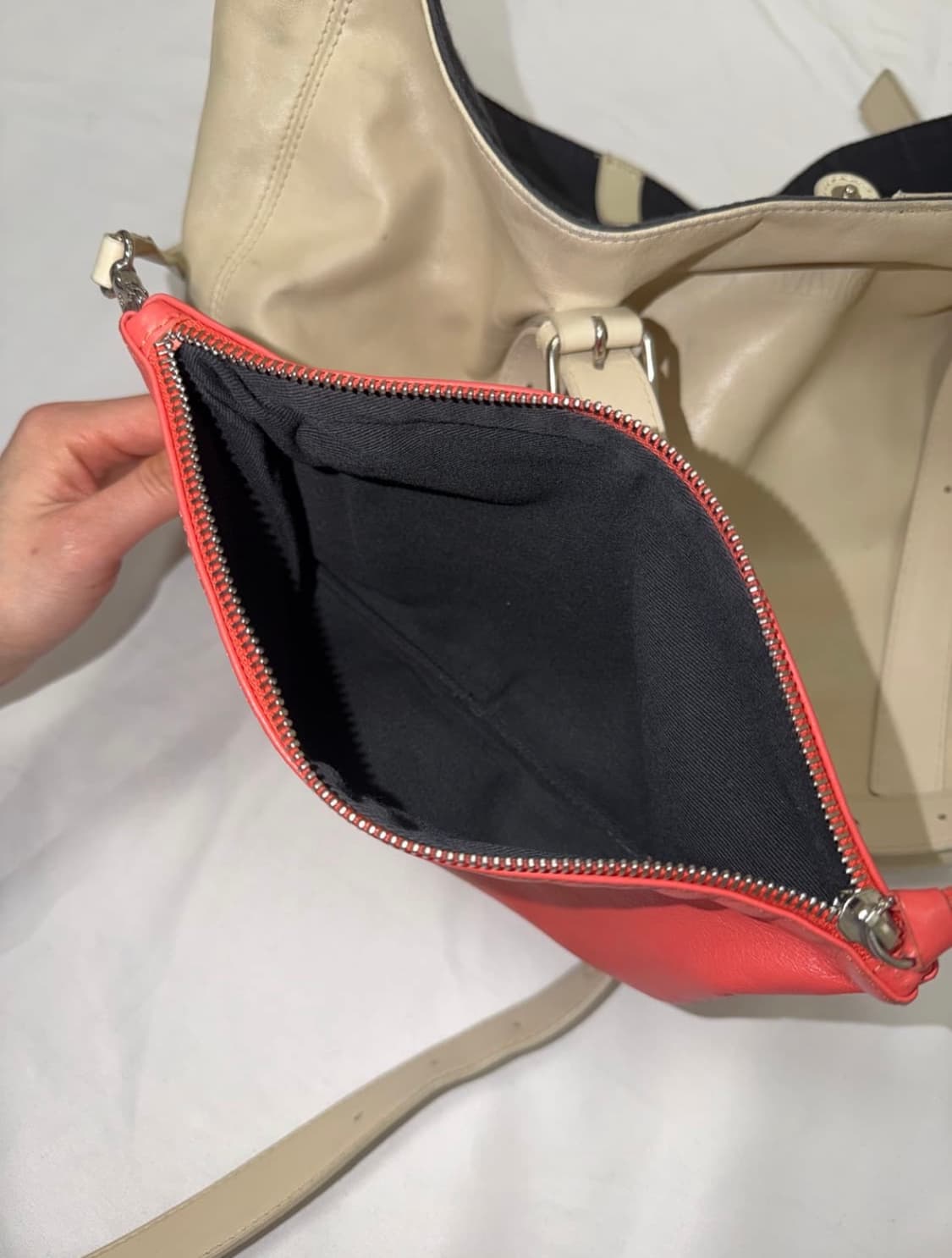 마르지엘라 MM6 레더백 상품이미지3