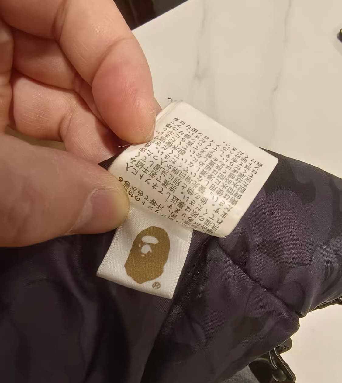 베이프 빅로고 패딩 상품이미지4