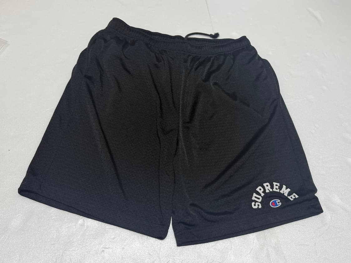 슈프림 x 챔피온 메쉬 쇼츠 블랙 - 24SS m size 상품이미지2