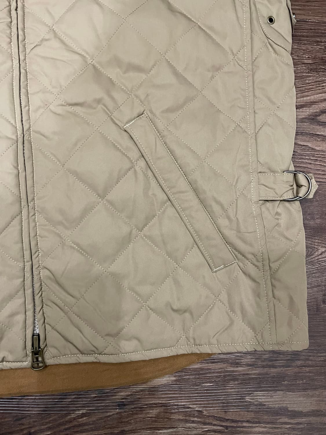 폴로 랄프로렌 가죽 트림 퀼트 베스트 베이지 상품이미지4