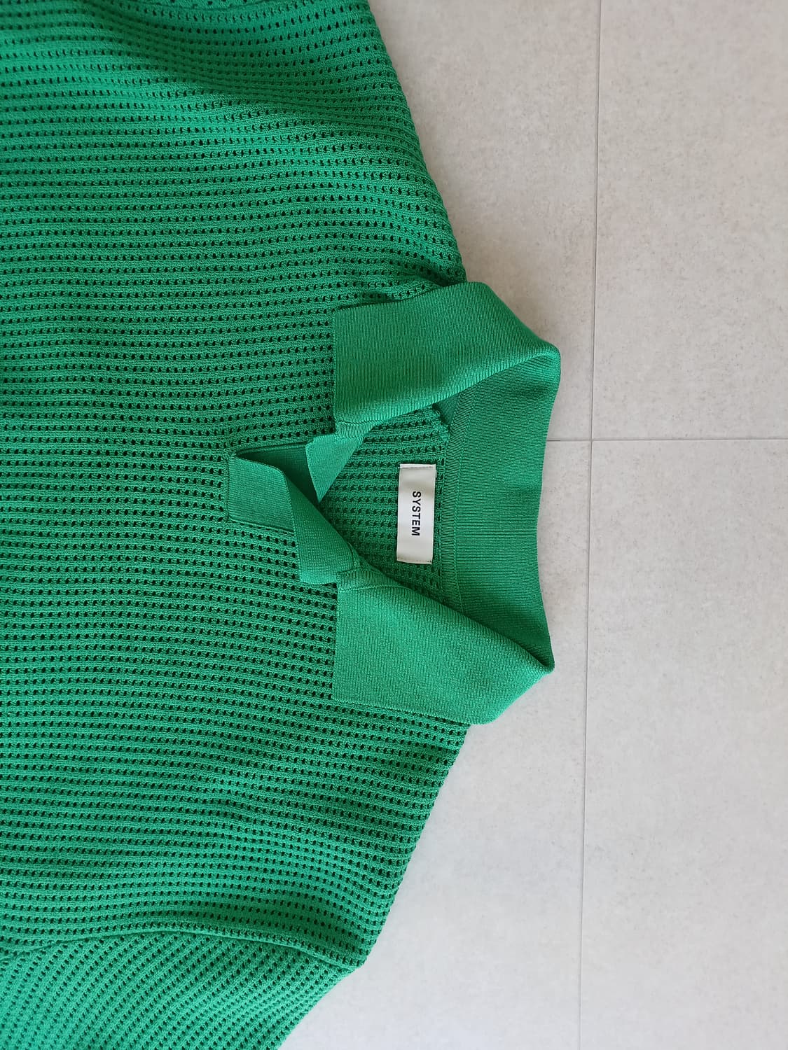 시스템옴므 아일렛 오픈칼라 니트 탑 상품이미지4