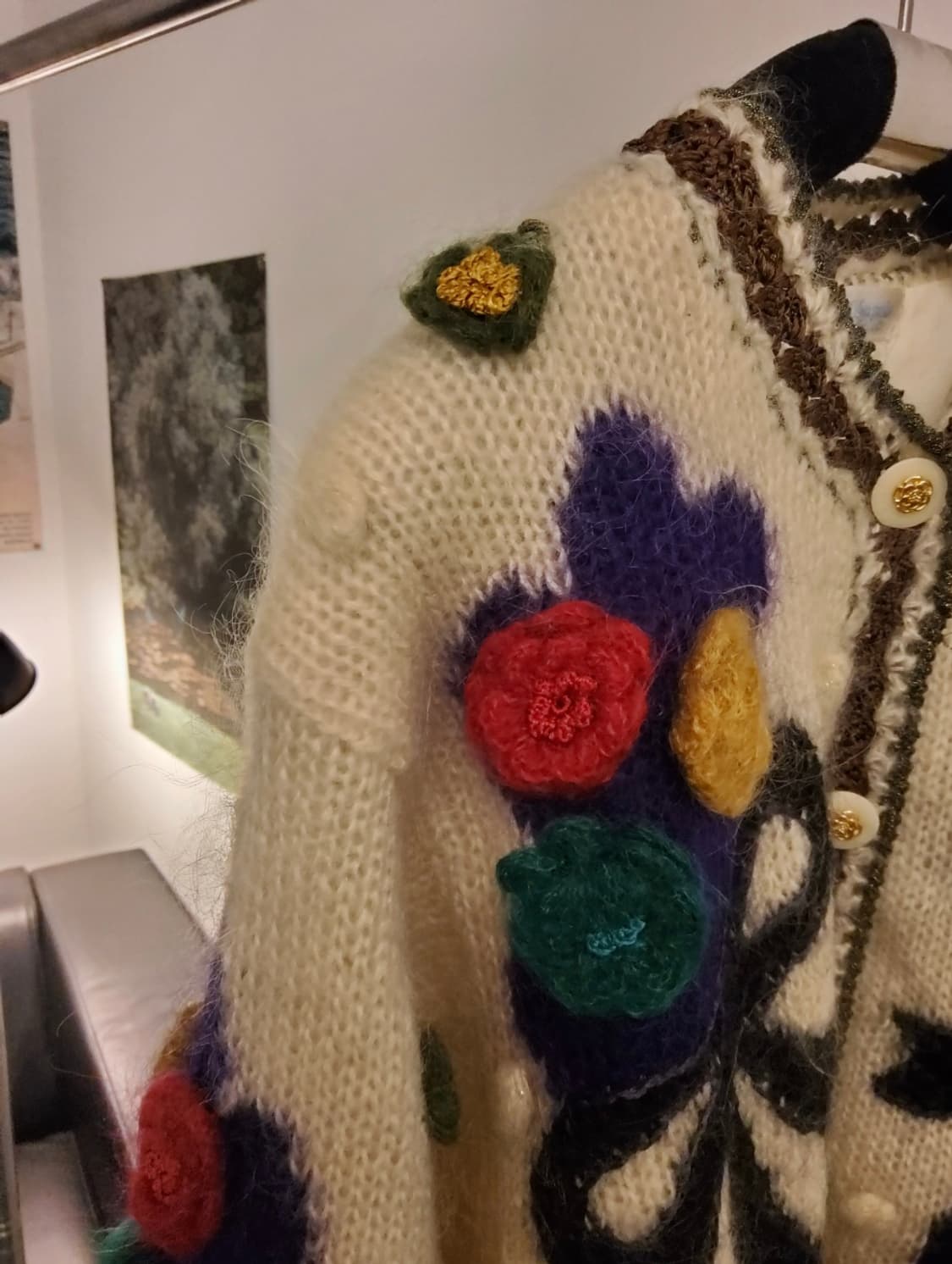 입체꽃 스웨터 상품이미지3