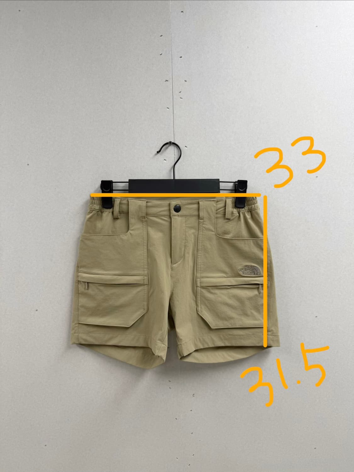 여성 70 / 노스페이스 베이지 카고 반바지  상품이미지2