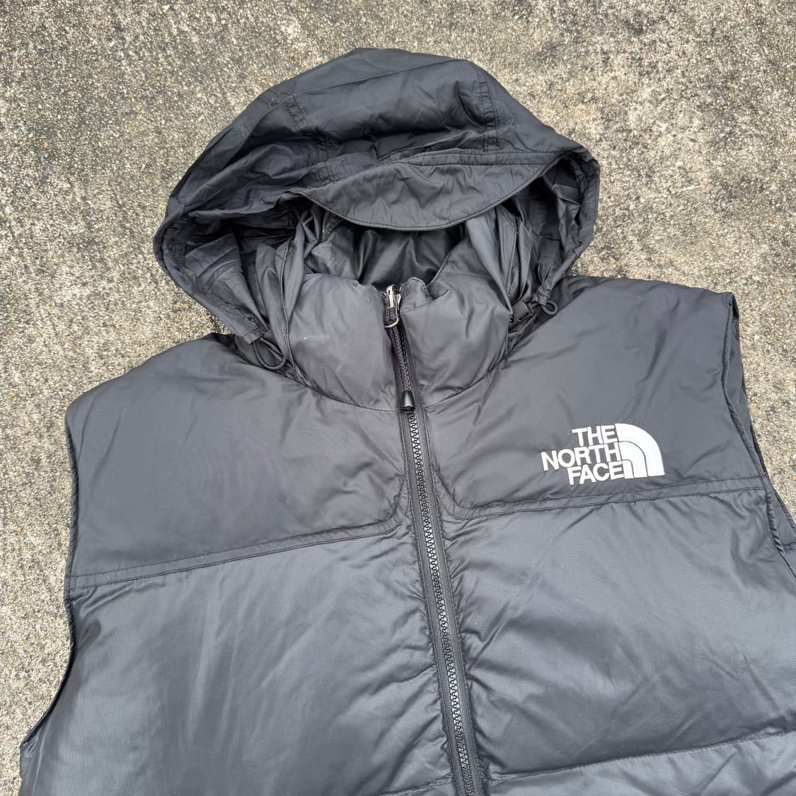 [M] TNF 노스페이스 센터로고 패딩 조끼 상품이미지5