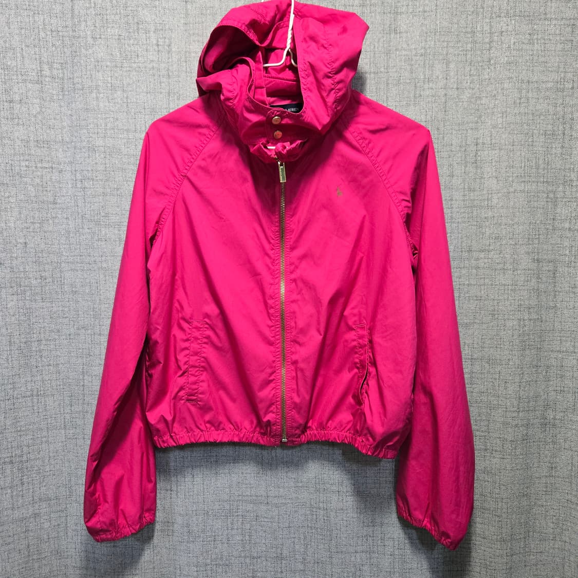 폴로 랄프로렌 핑크 후드 바람막이 상품이미지1