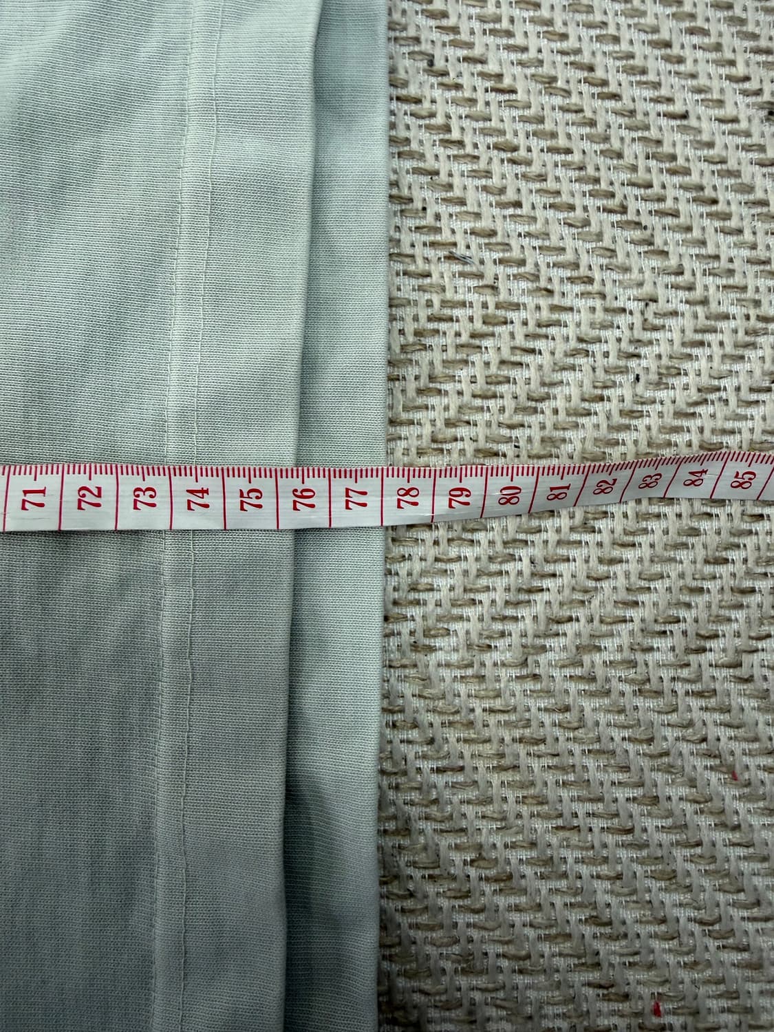 정품) 솔리드옴므 24ss 백로고 반팔 티셔츠 48 상품이미지10