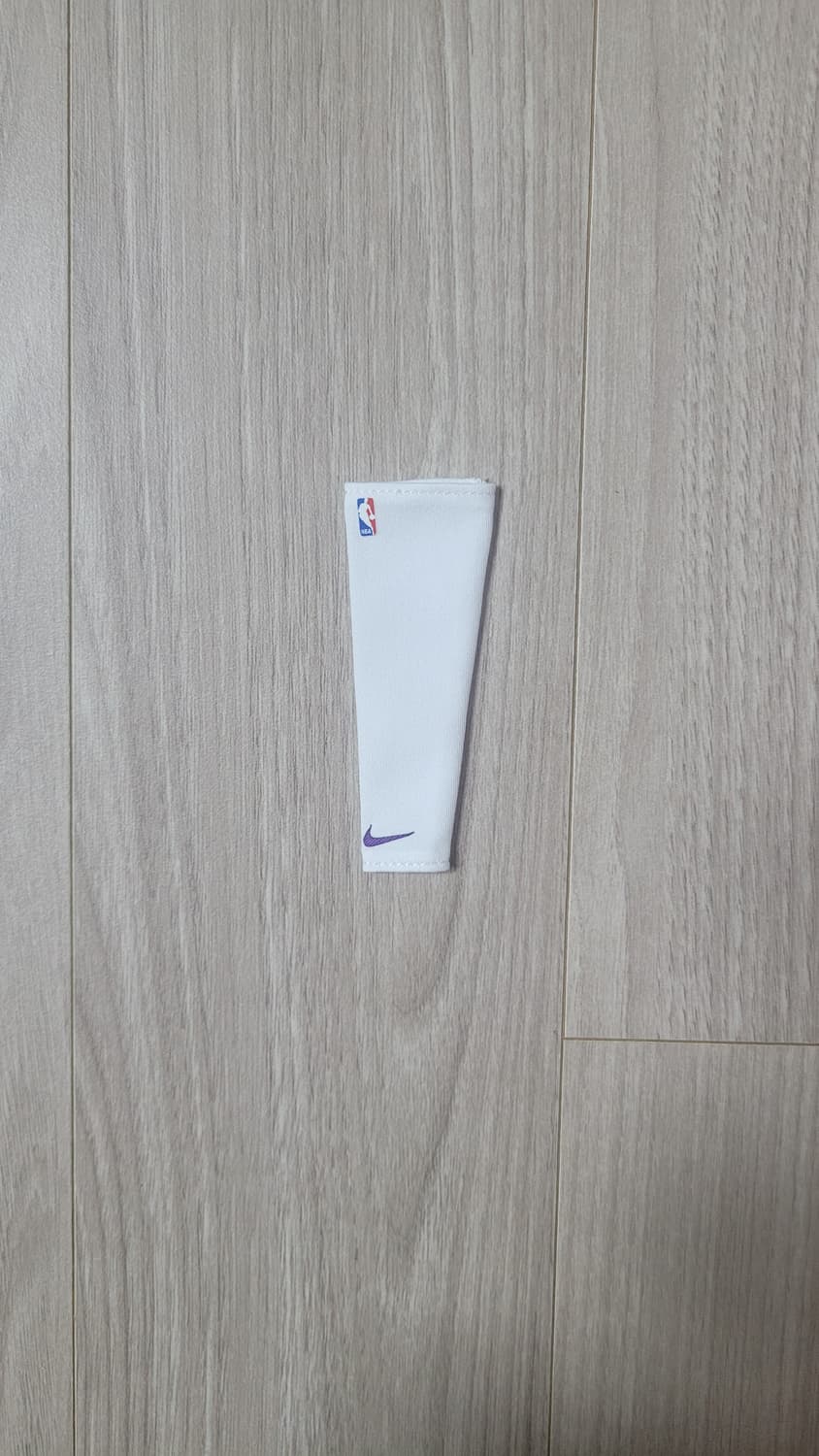 Lebron James 1/6 'LA Lakers Away Jersey' 상품이미지4