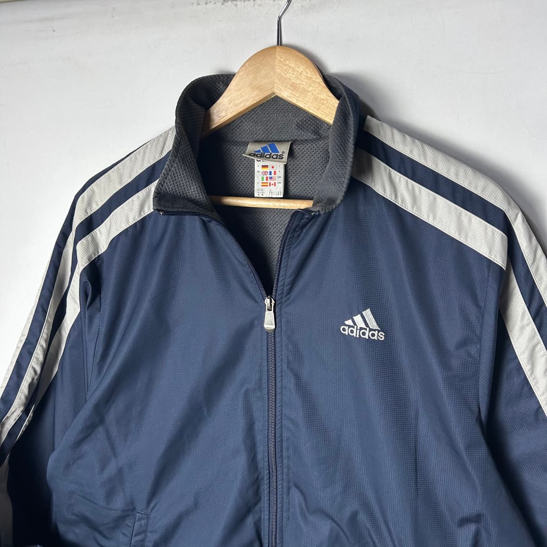 [adidas] 00s 아디다스 올드스쿨 삼선 바람막이  상품이미지2