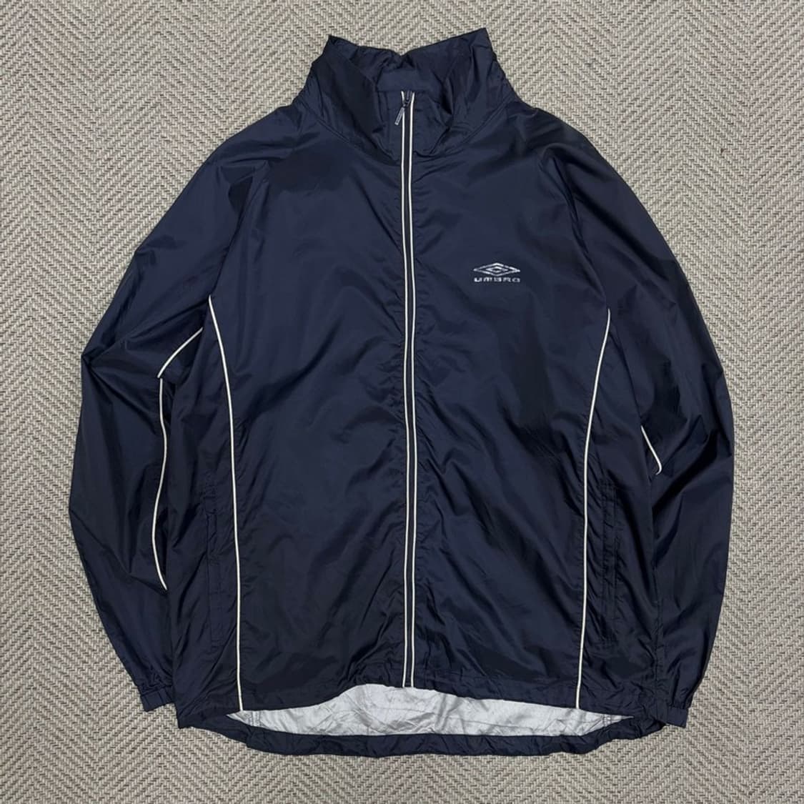 엄브로 사이드라인 바람막이 v1271 상품이미지1