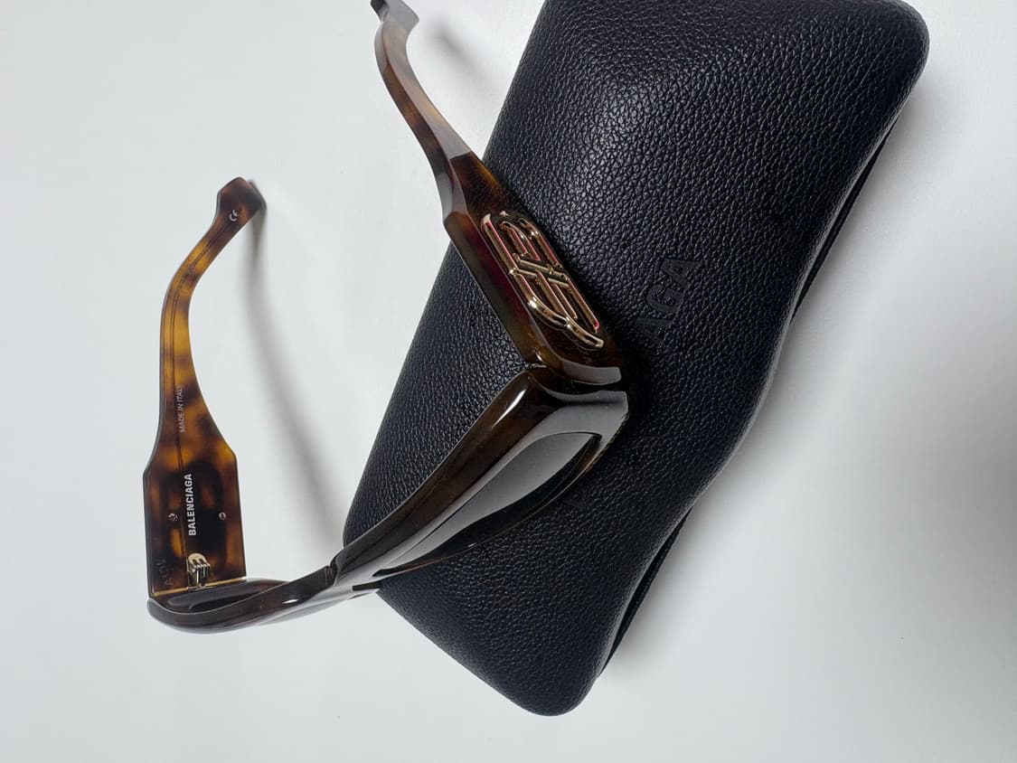 발렌시아가 로고 레오파드 선글라스  상품이미지3