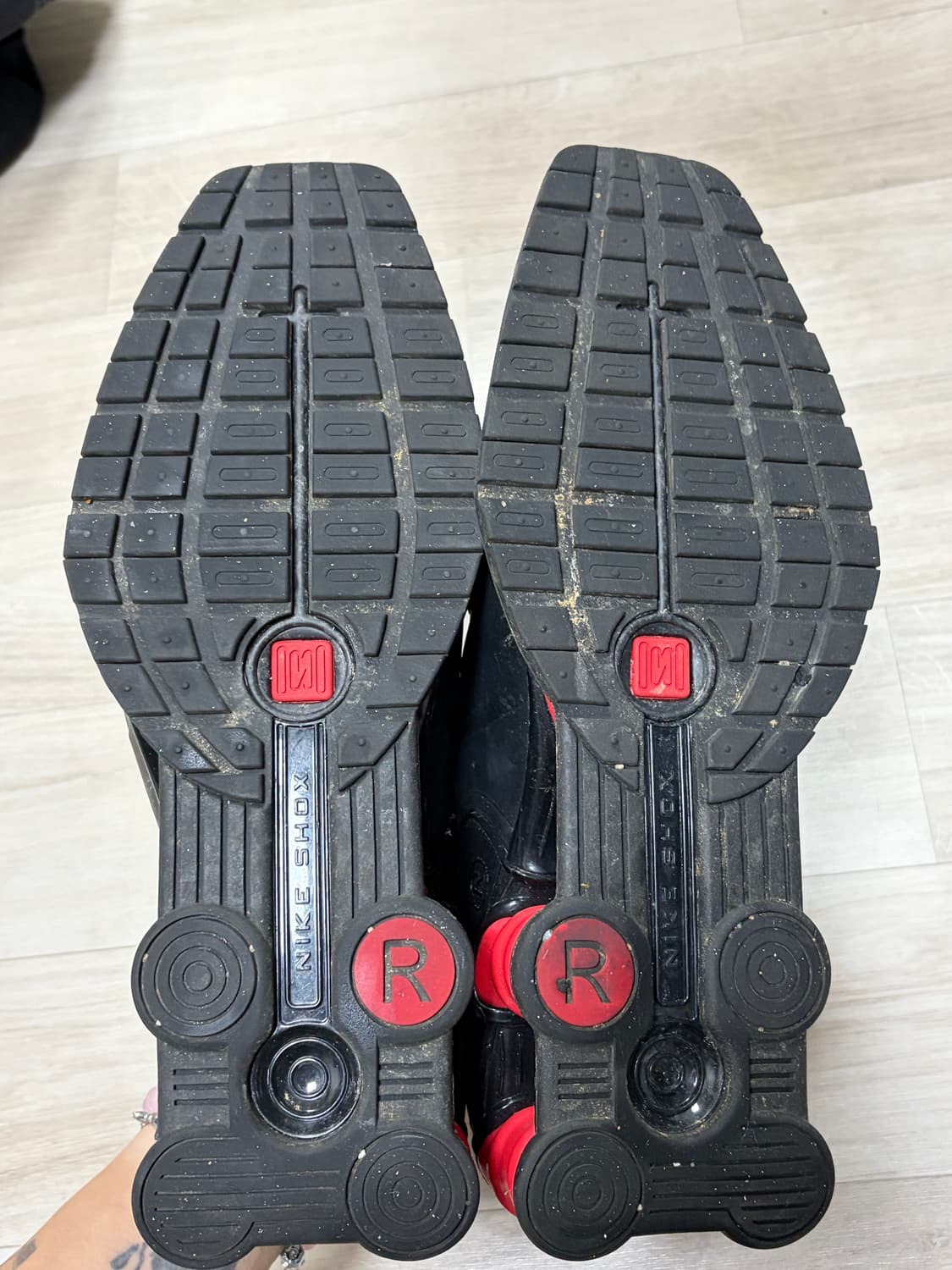 나이키 마틴로즈 샥스 270 상품이미지3