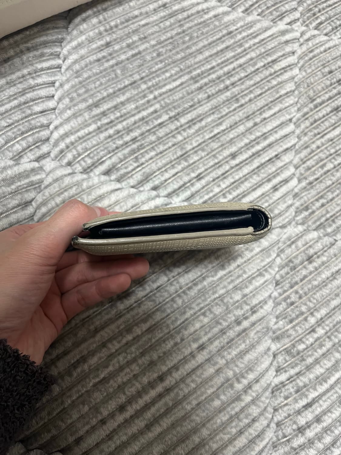 로에베 반지갑 상품이미지5