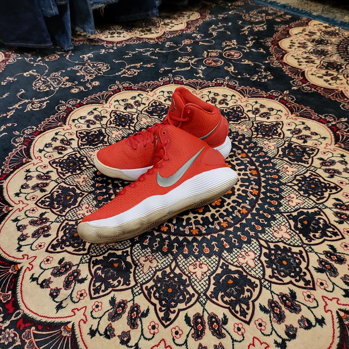 나이키 운동화 260m (정사이즈보다 작음) 상품이미지3