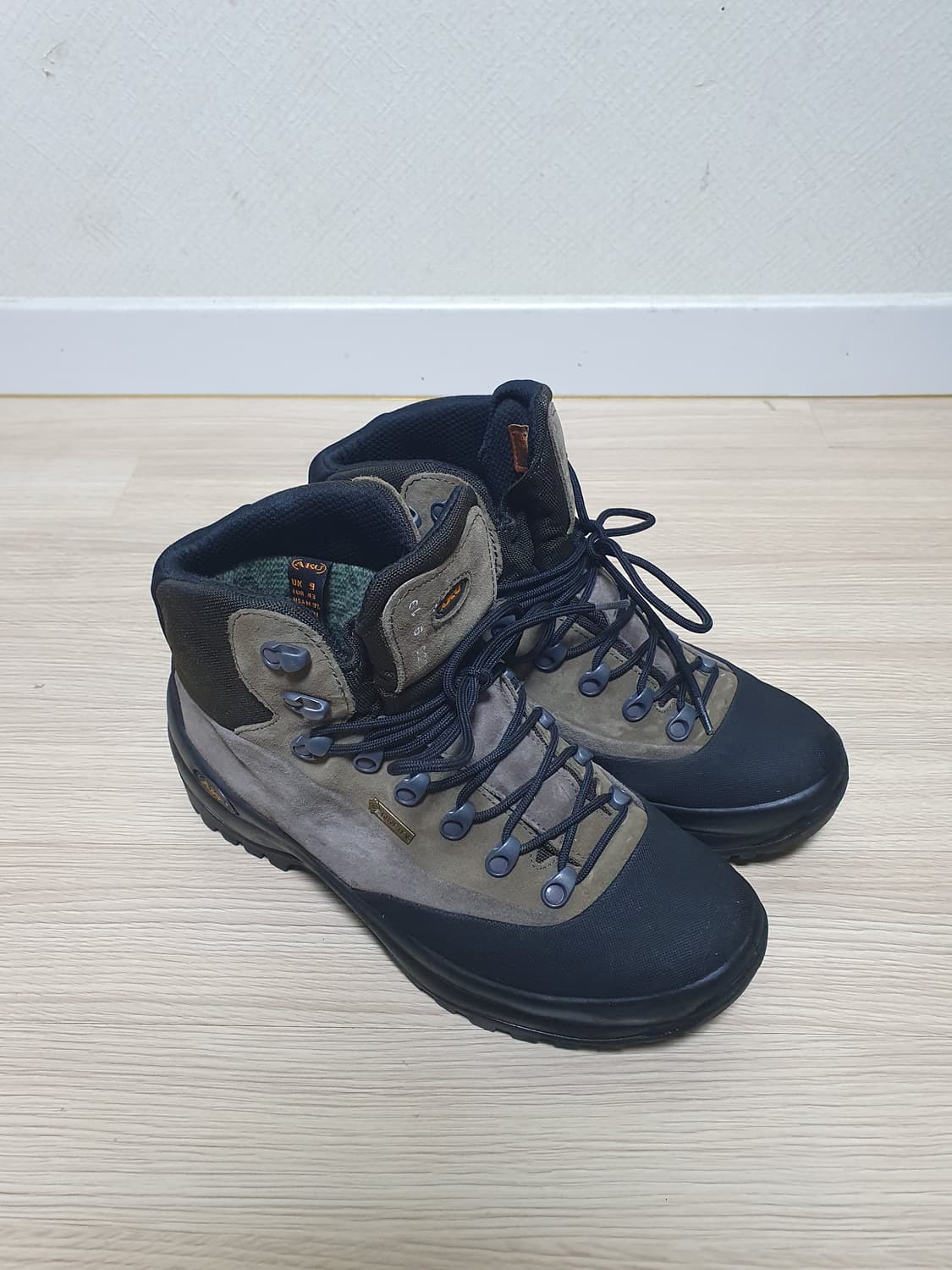 아쿠 타이가 고어텍스 등산화 280 상품이미지2