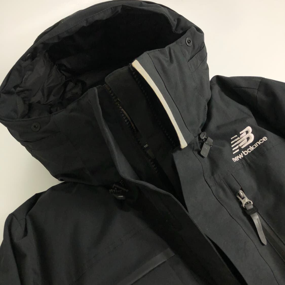 뉴발란스 페트롤 알레스카 패딩 L 상품이미지4