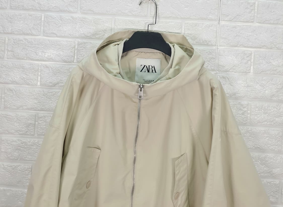 [55-66]자라 크롭 후드 점퍼 상품이미지5