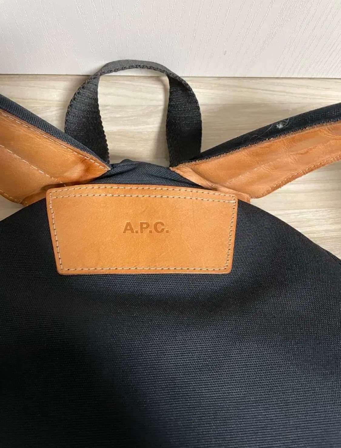 아페쎄x이스트팩 백팩 팝니다 상품이미지2