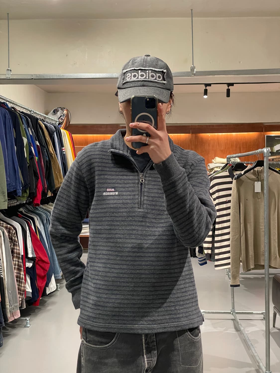 맥그리거 스트라이프 반집업 티셔츠 상품이미지1