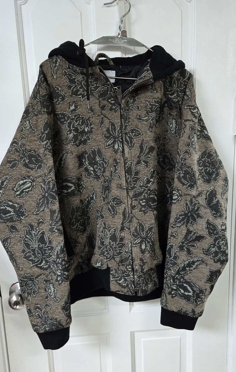 새상품)디스이즈네버댓 플로랄 워크자켓 팬츠 셋업 상품이미지3