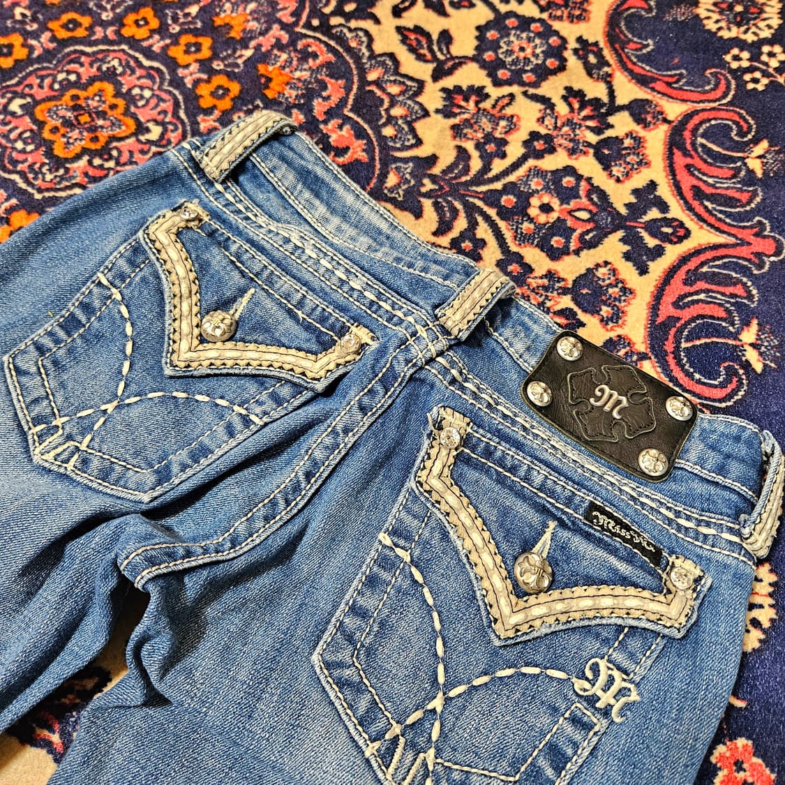 Miss Me 버튼 자수 y2k 디테일 데님 부츠컷 팬츠 26size 상품이미지2