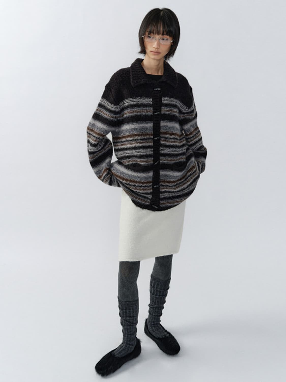 새상품 이어닝 WOOL TOGGLE REVERSIBLE KNIT COAT 상품이미지4