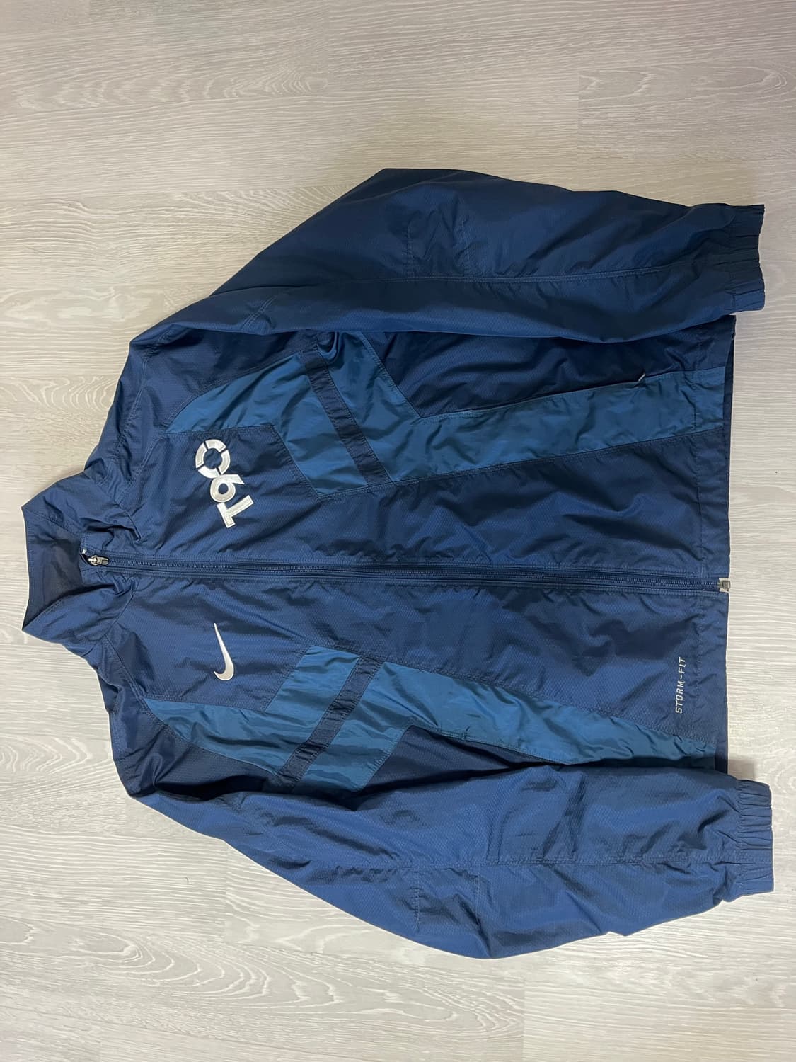 나이키 스톰핏 바람막이 M 상품이미지1