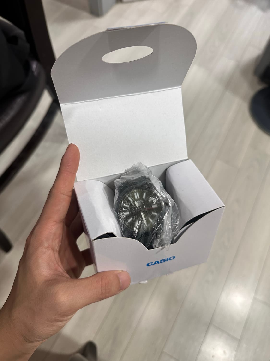 카시오 그린 다이얼 메탈 시계 새상품 mtp-vd02b-3e 상품이미지3