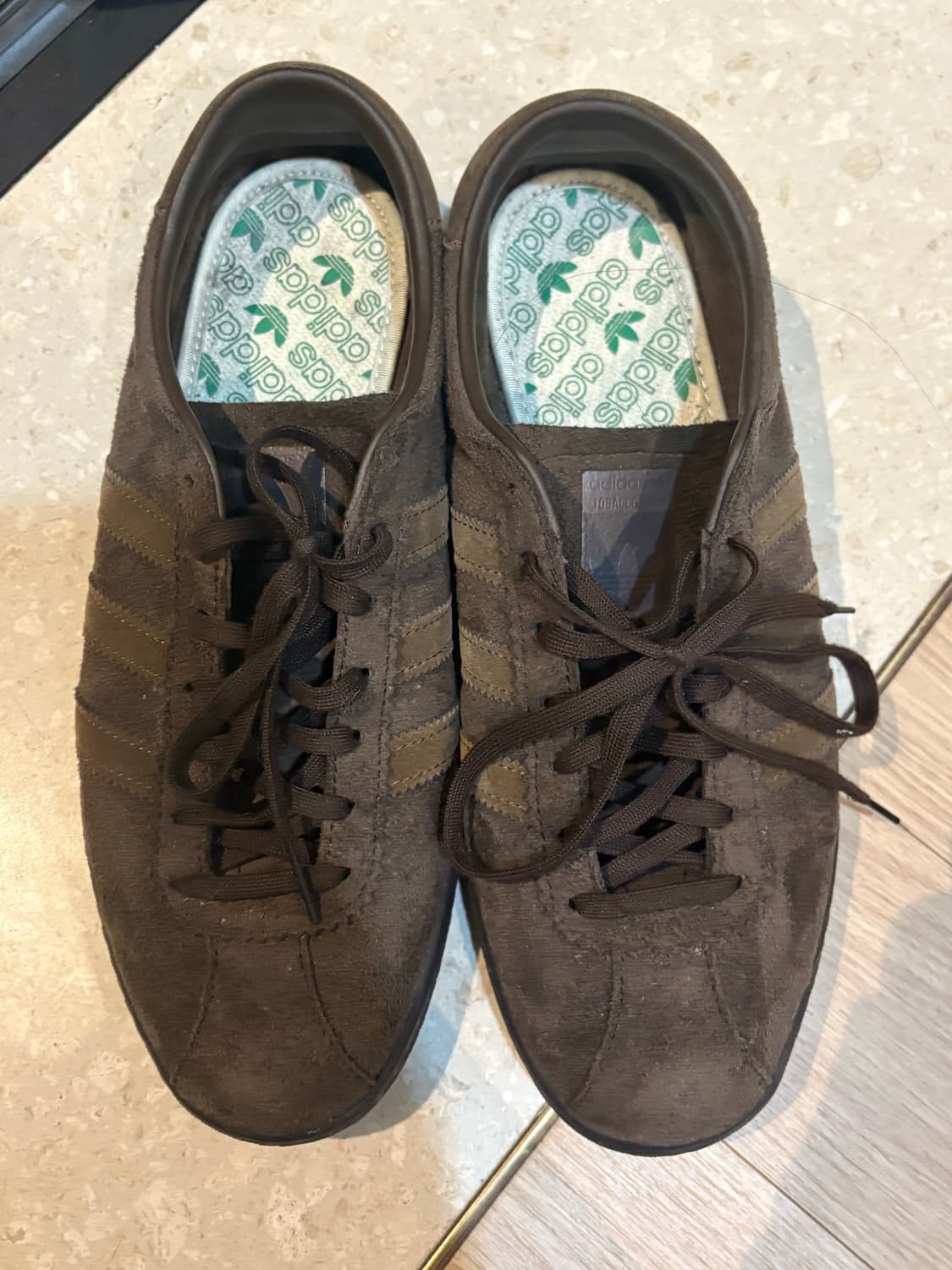 택포6 아디다스 토바코 다크브라운 255사이즈 팝니다 상품이미지1