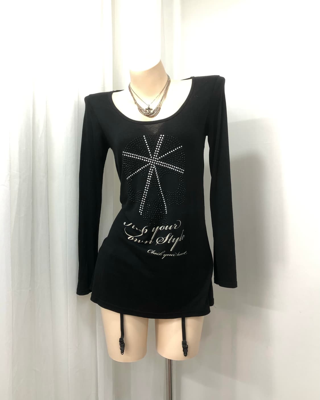 skull cubic point black long sleeve 상품이미지1