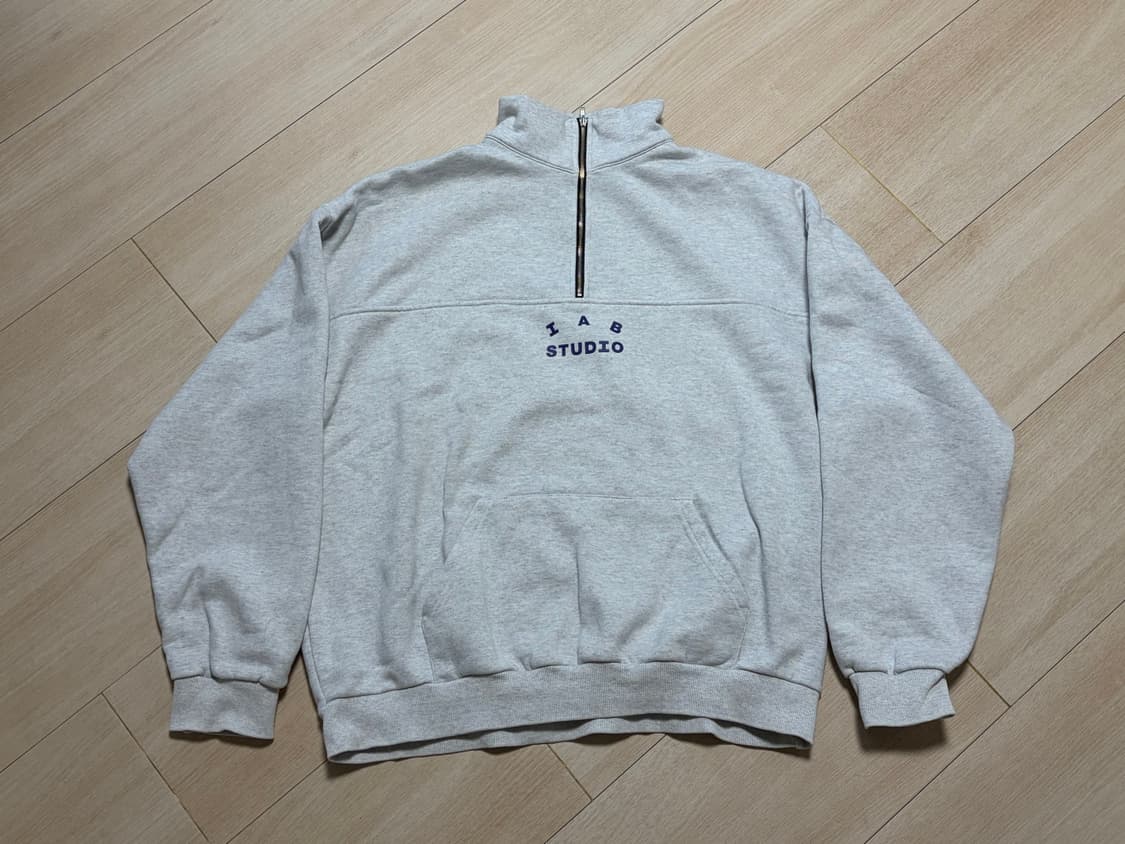 IAB Studio 하프집업 라이트그레이 L 상품이미지1