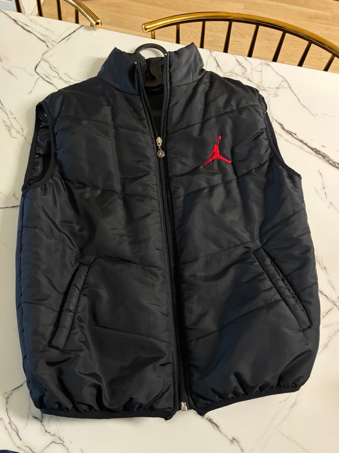 조던 패딩 조끼 블랙 M 상품이미지3