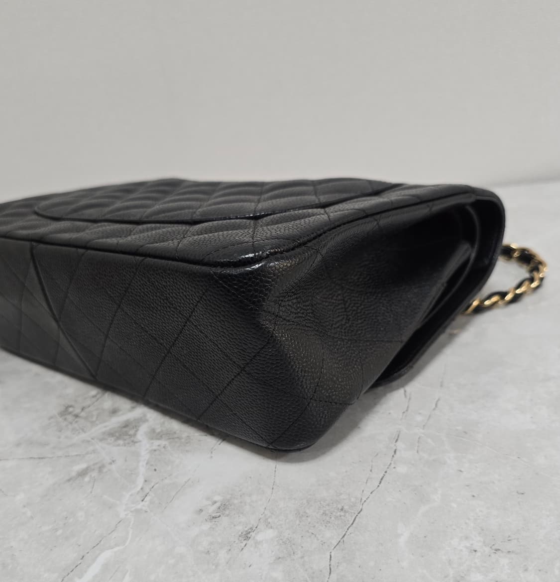 샤넬 클래식 플랩백 라지 판매 상품이미지4