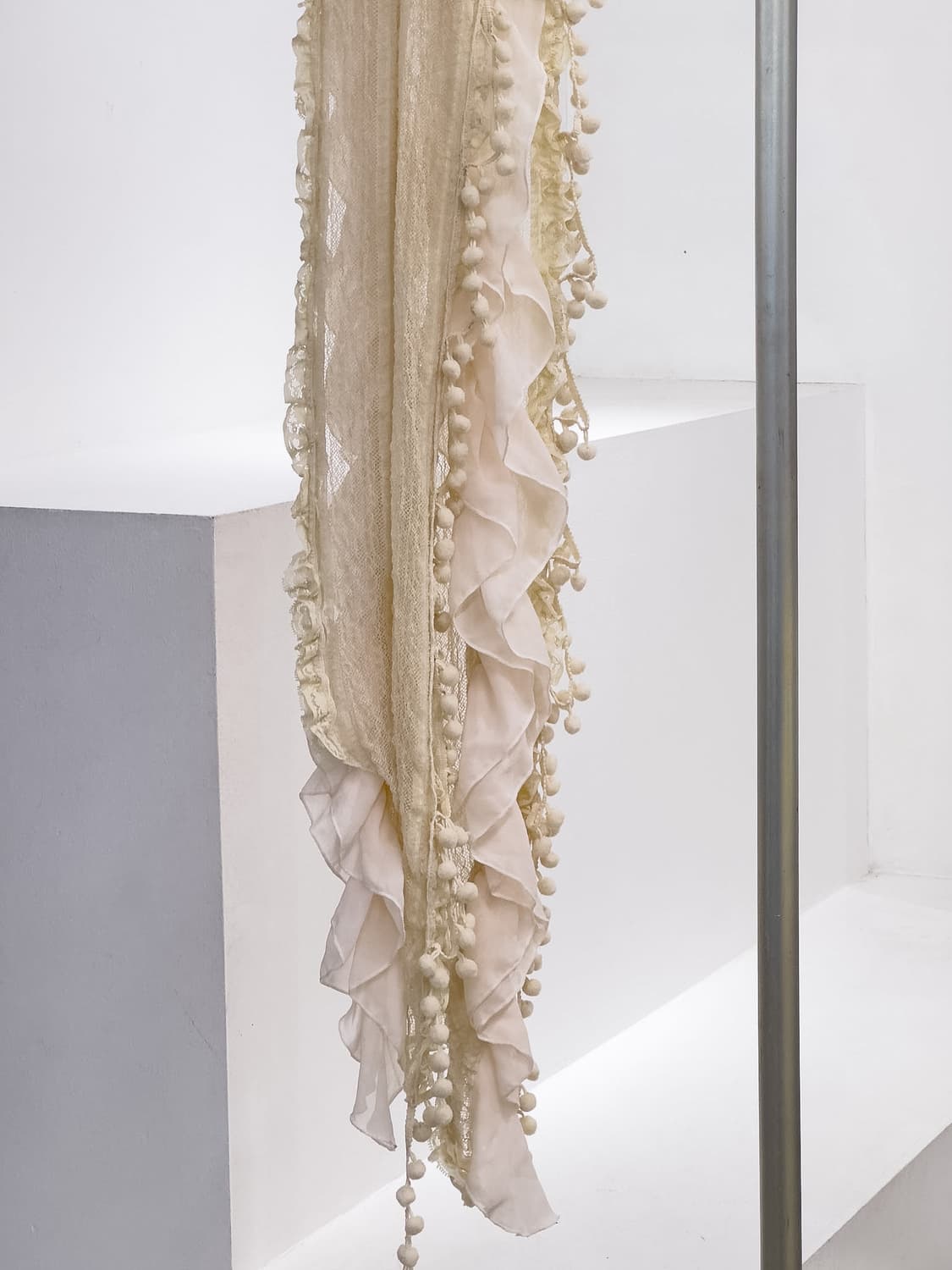 axes femme 레이스 머플러 상품이미지3