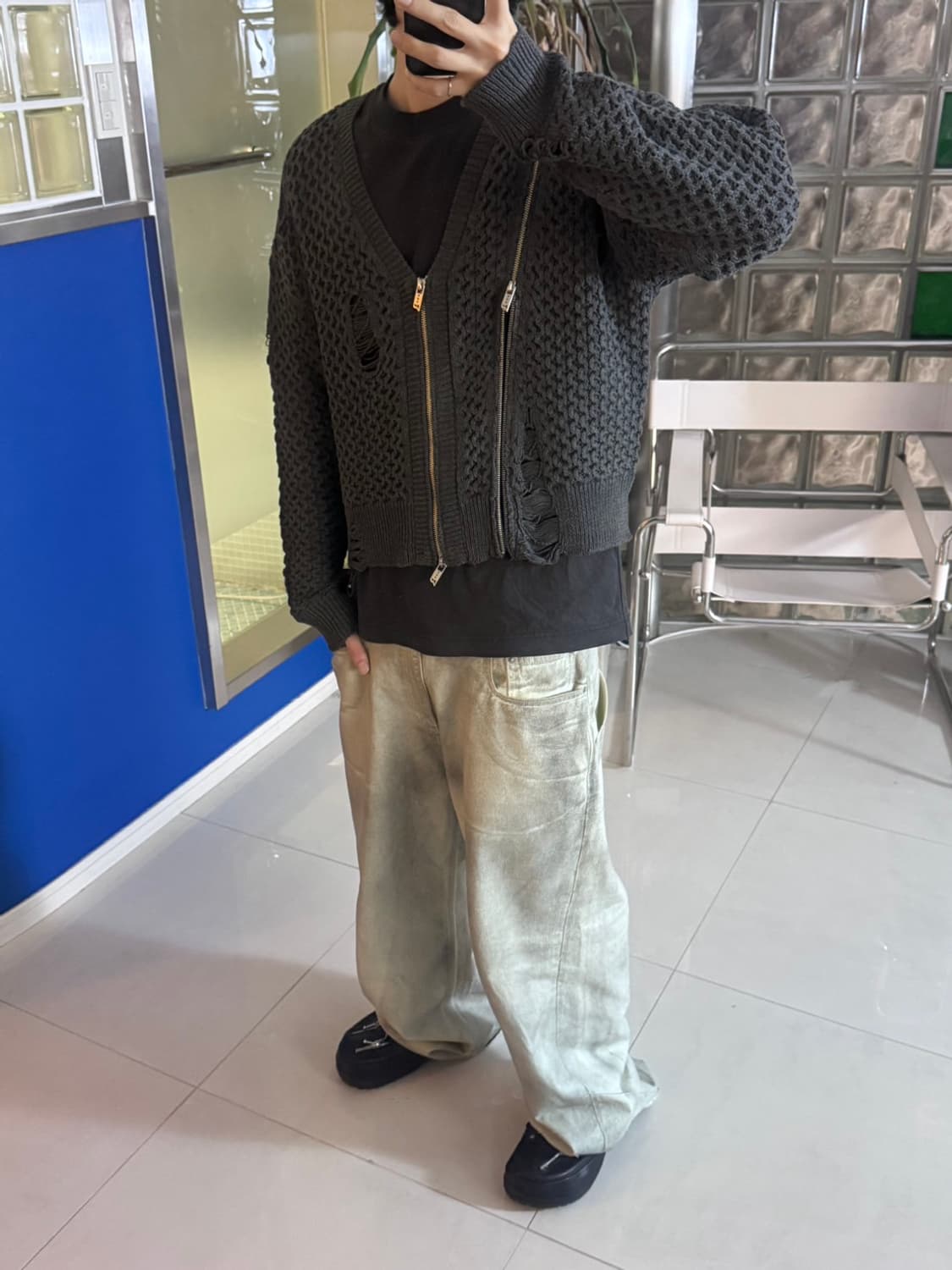 Line Zip Damage Cardigan 상품이미지3