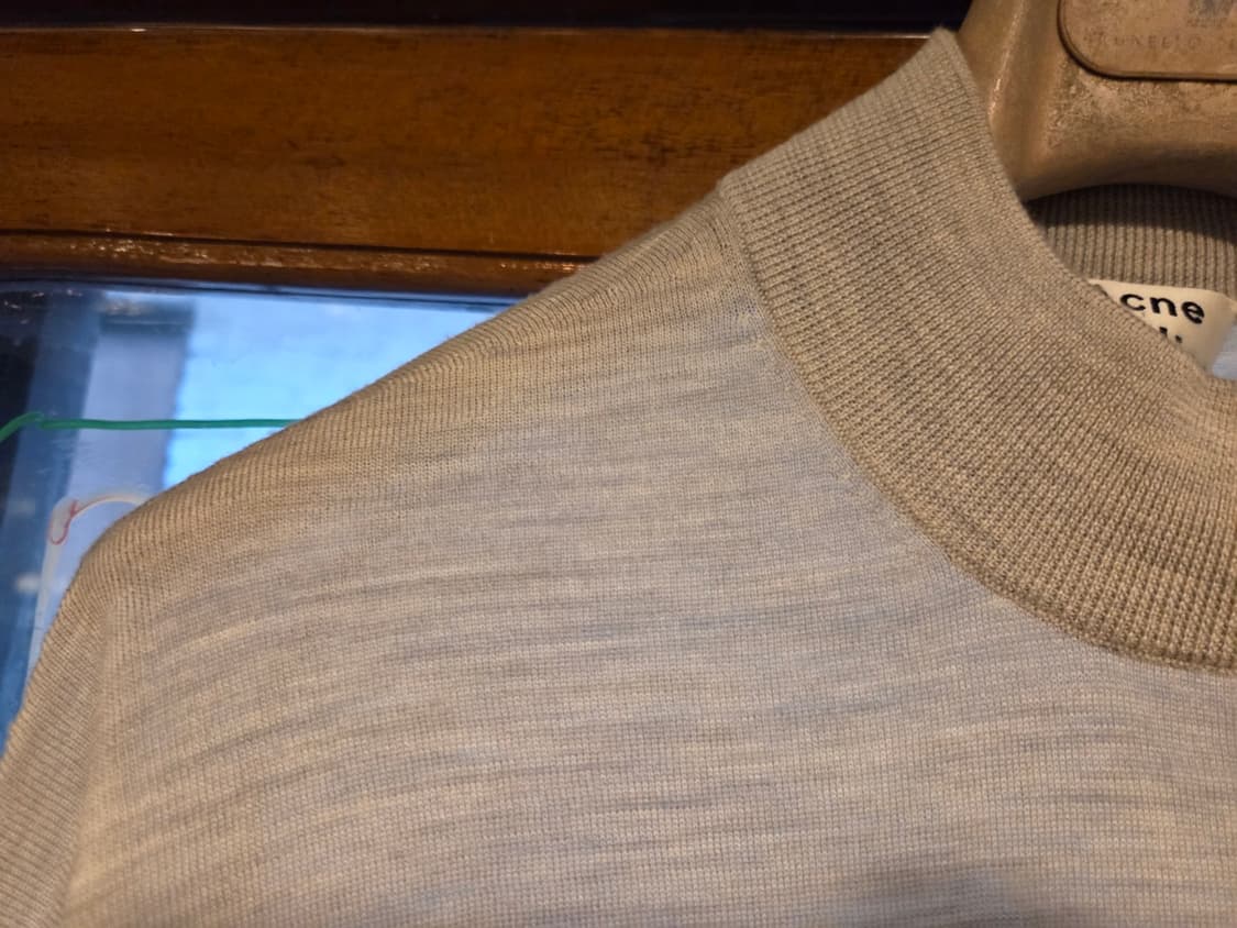 아크네 모호크넥 상품이미지8