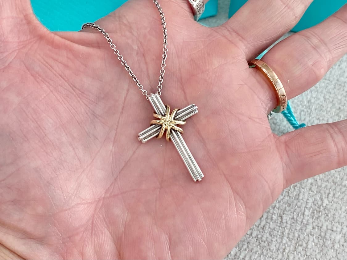 티파니 시그니처 십자가 18k 콤비 실버 목걸이 상품이미지4