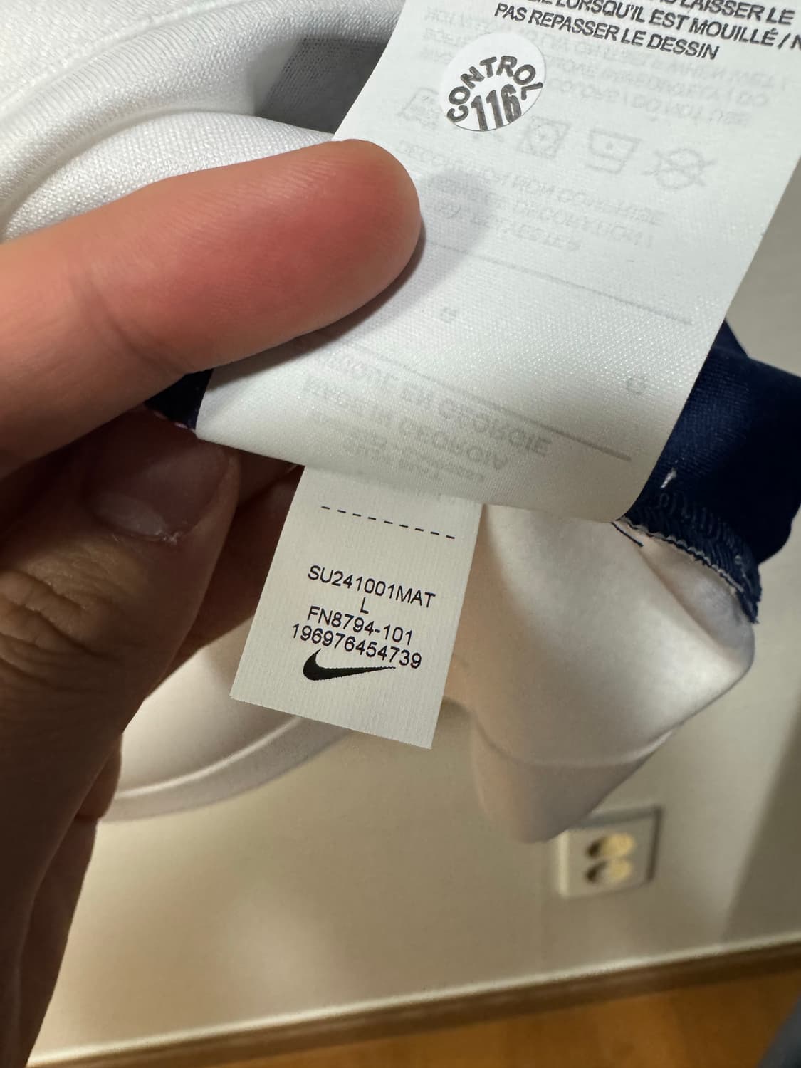 토트넘 24-25 홈 손흥민 유로파우승 유니폼 L 상품이미지9