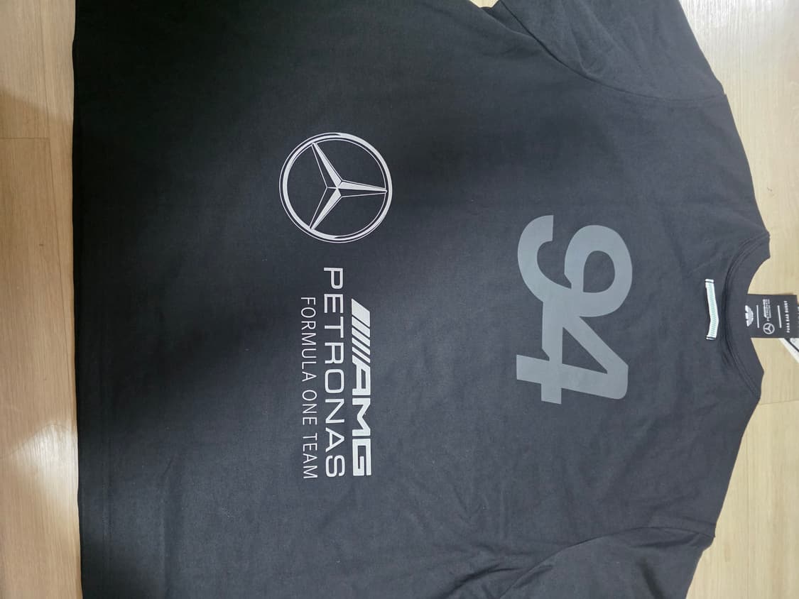 아디다스 메르세데스 AMG F1 레이싱 티셔츠 상품이미지3