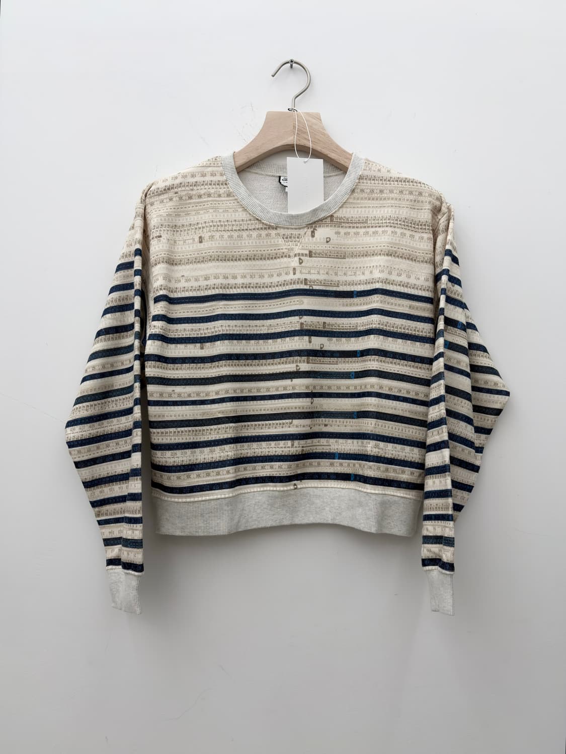 RULER PRINTED SWEATSHIRT 상품이미지1