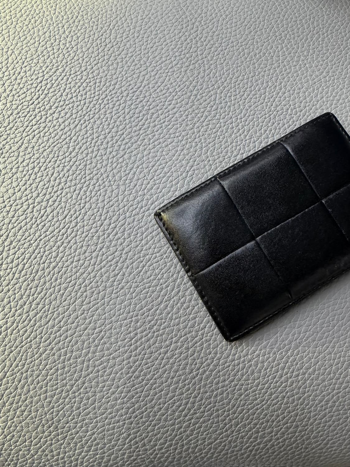 보테가베네타 맥시 인트레치아토 카드 지갑 상품이미지3