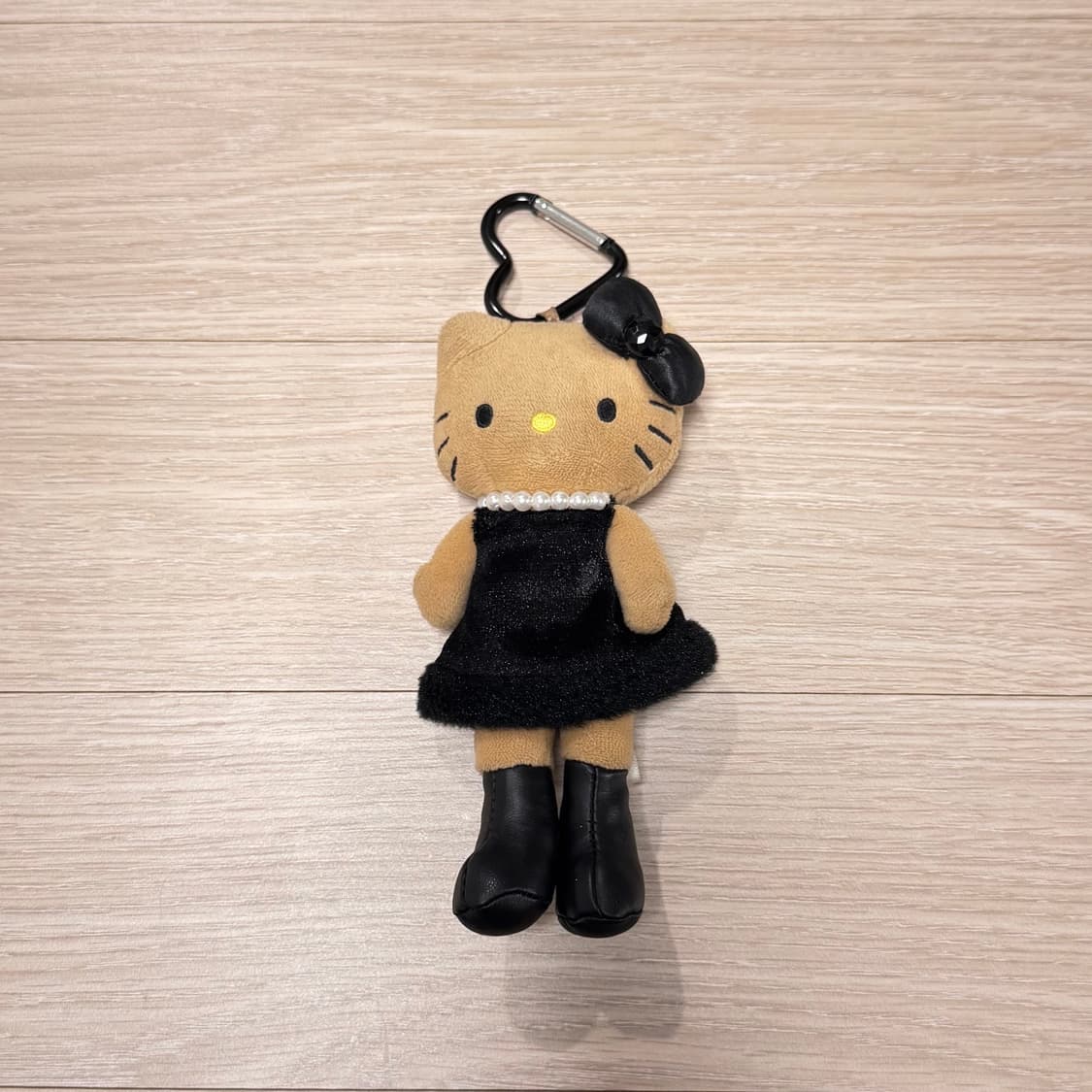 롱다리 태닝키티 키링 상품이미지1