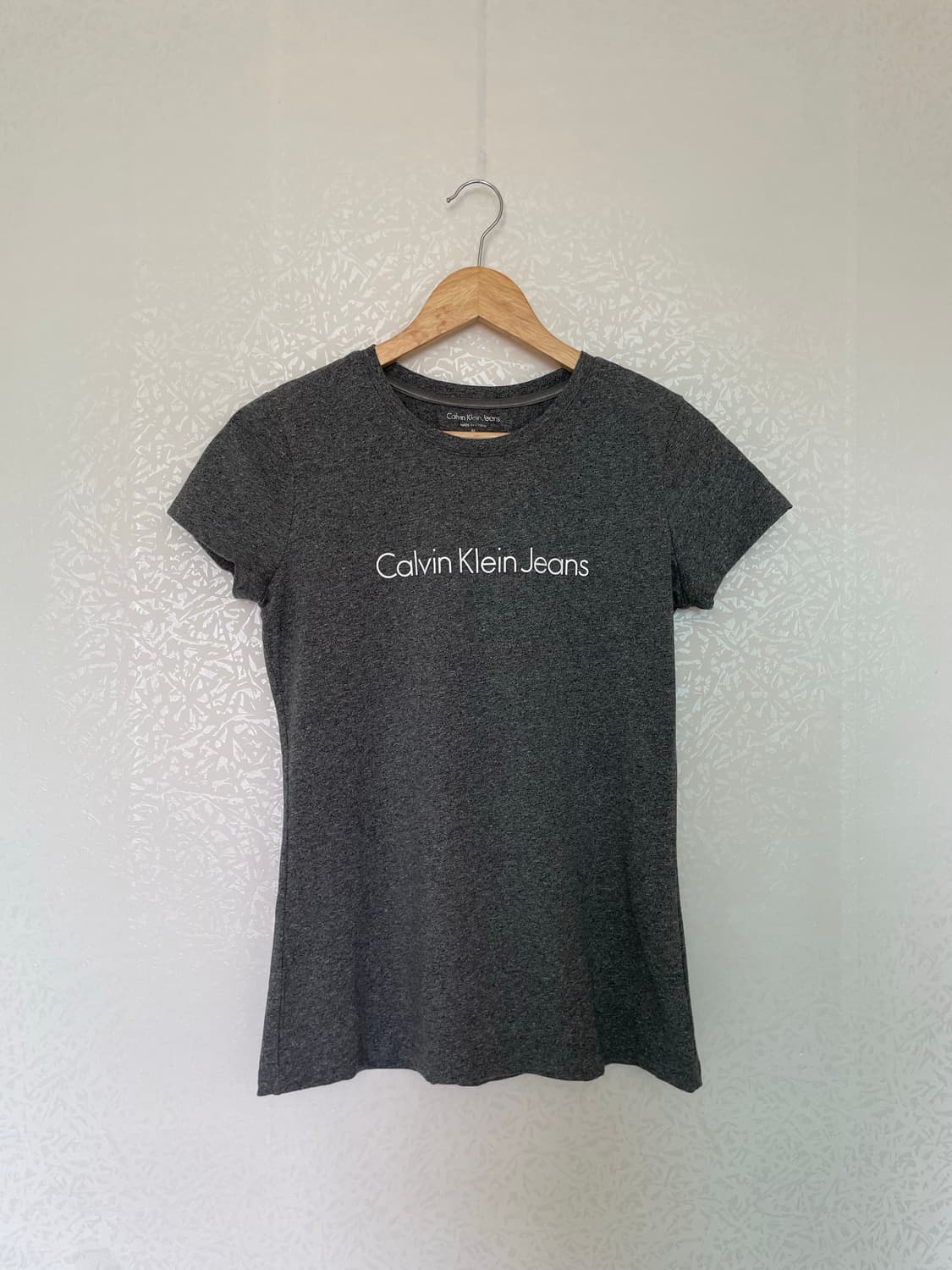 Calvin klein grey baby tee 상품이미지2