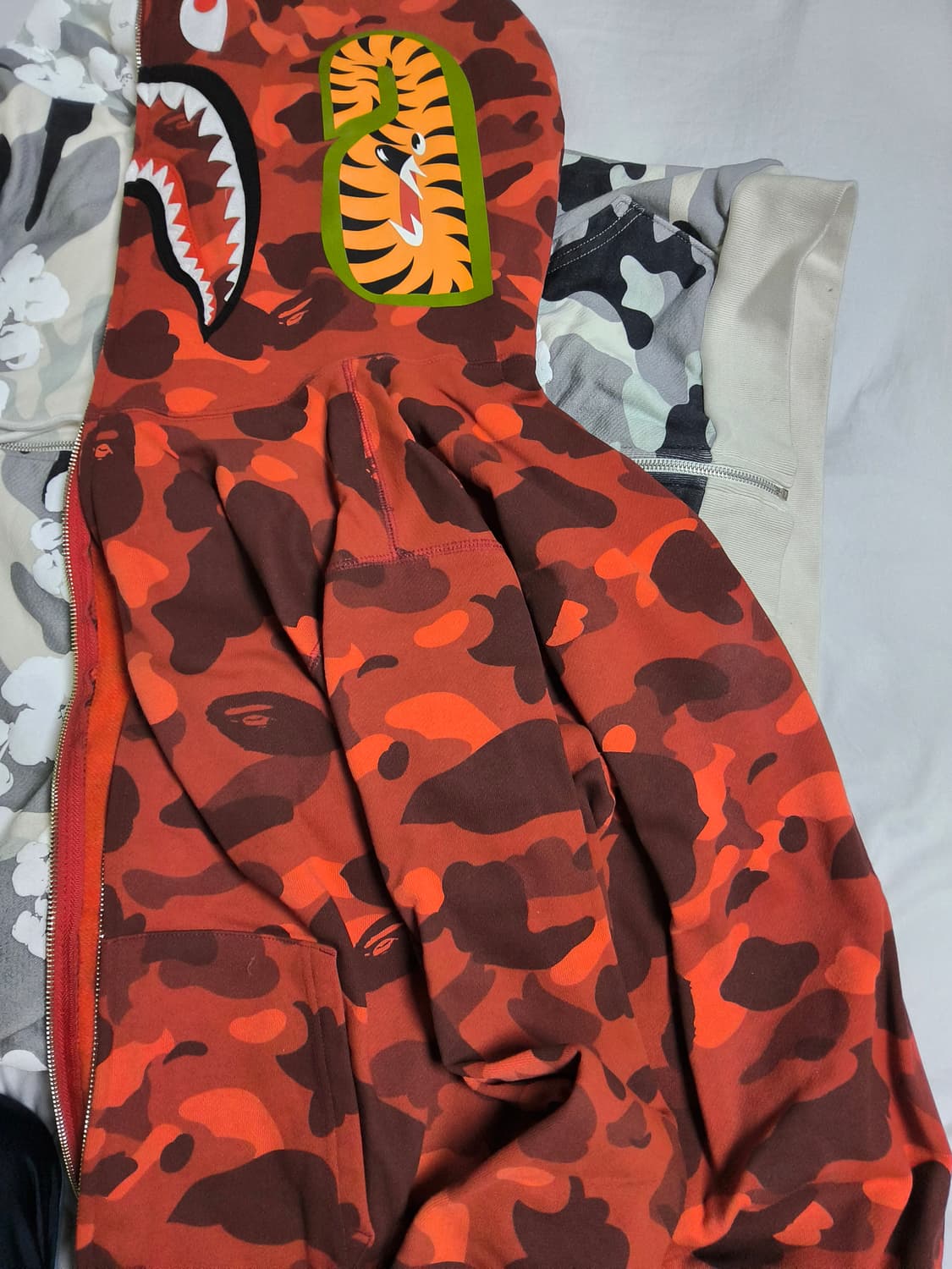 베이프 후드집업 적계 라지 팝니다 상품이미지1