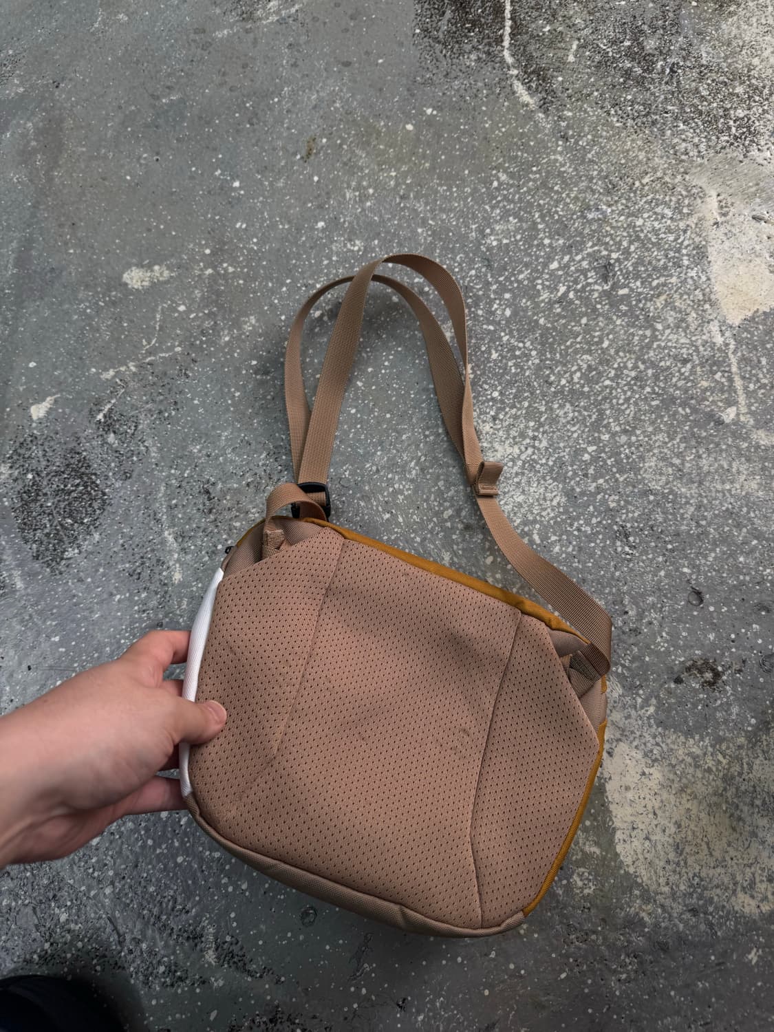 아크테릭스 빔즈 콜라보 가방 정품 qr 상품이미지2