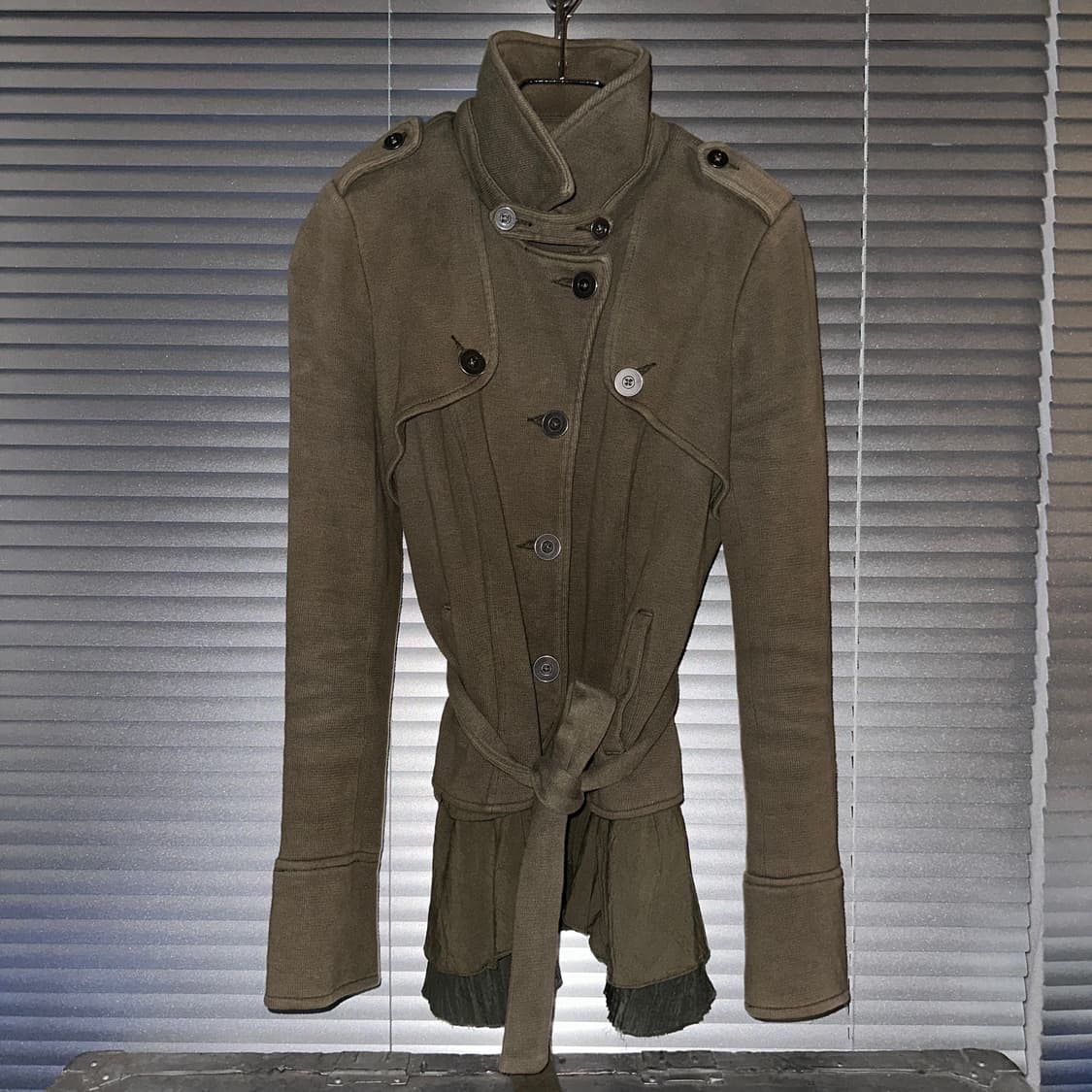 00s 프리피플 버튼다운 벨트 밀리터리 자켓 상품이미지2