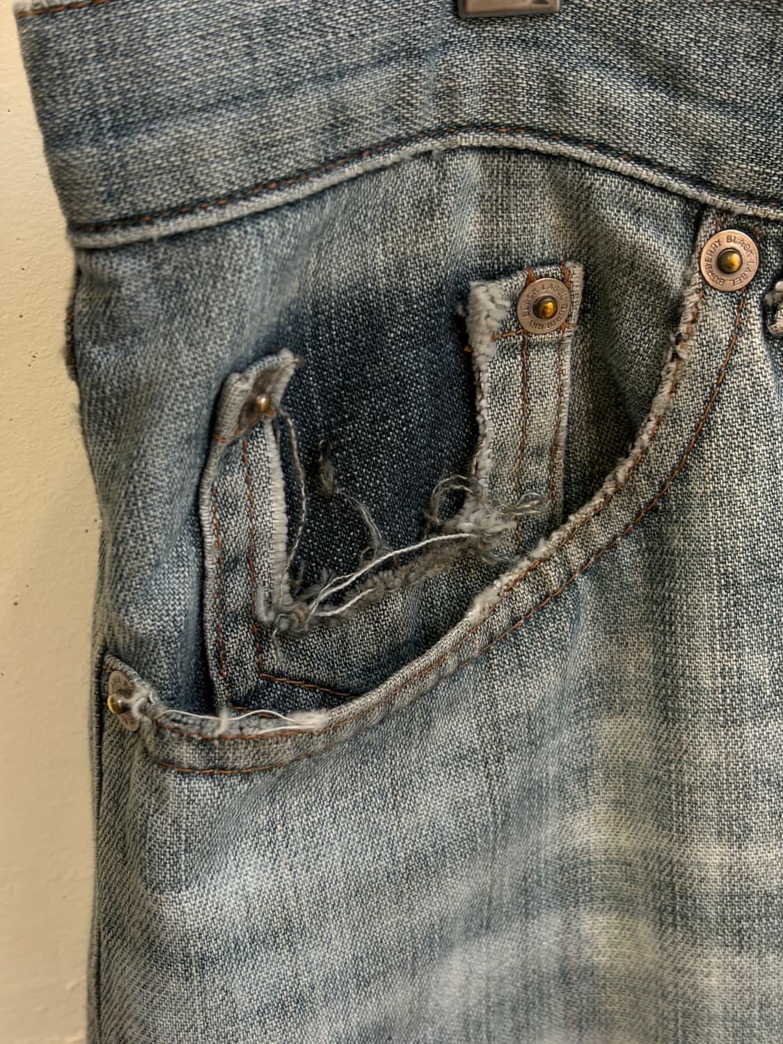 BURBERRY BLACK LABEL denim shorts 상품이미지7
