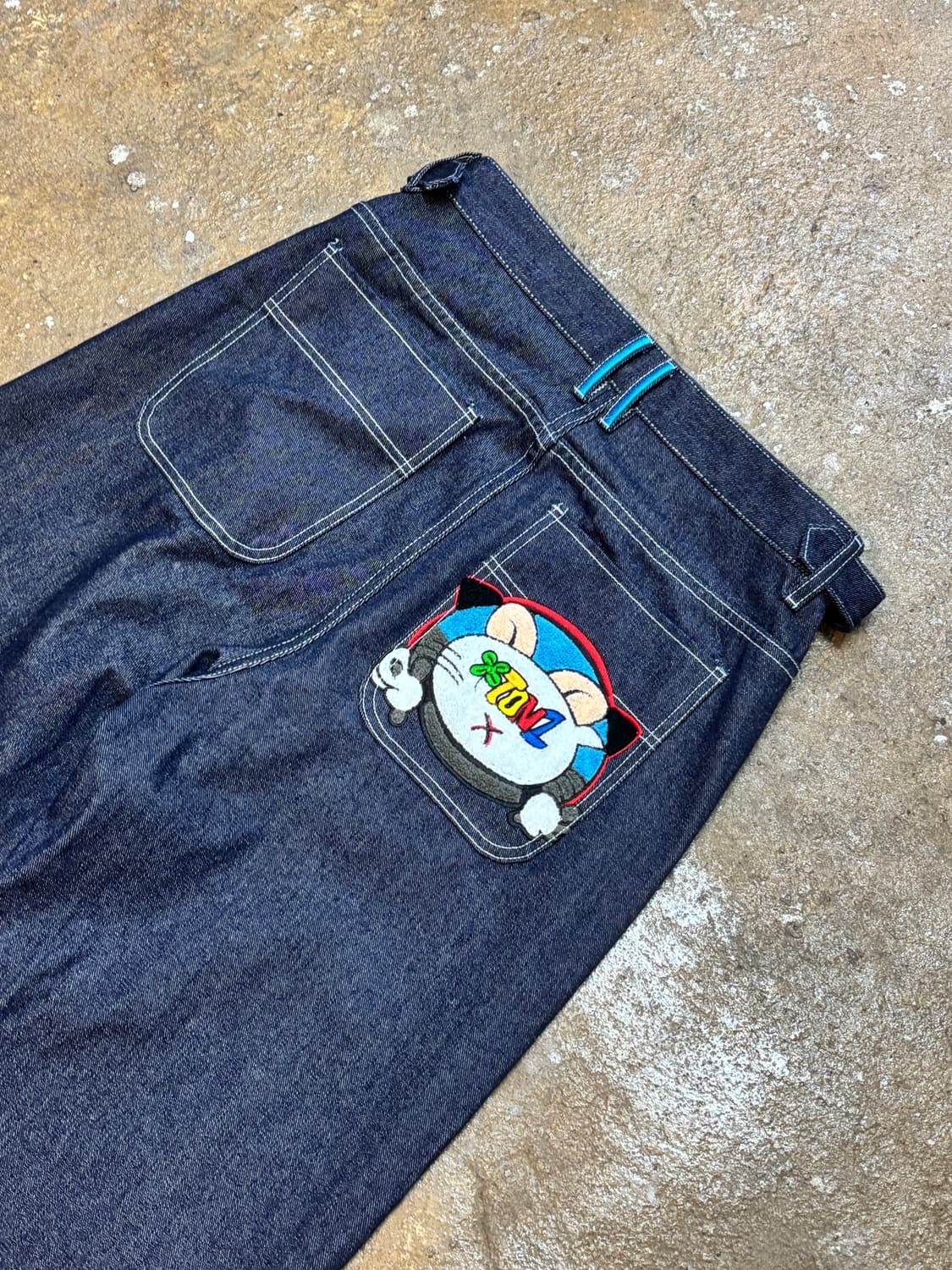 XTONZ 에일리언 데님 팬츠 인디고 상품이미지5