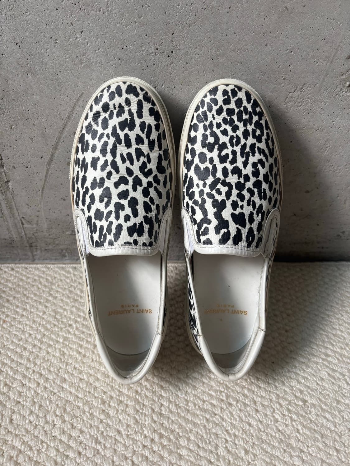 saint laurent babycat slip on sneakers 상품이미지1