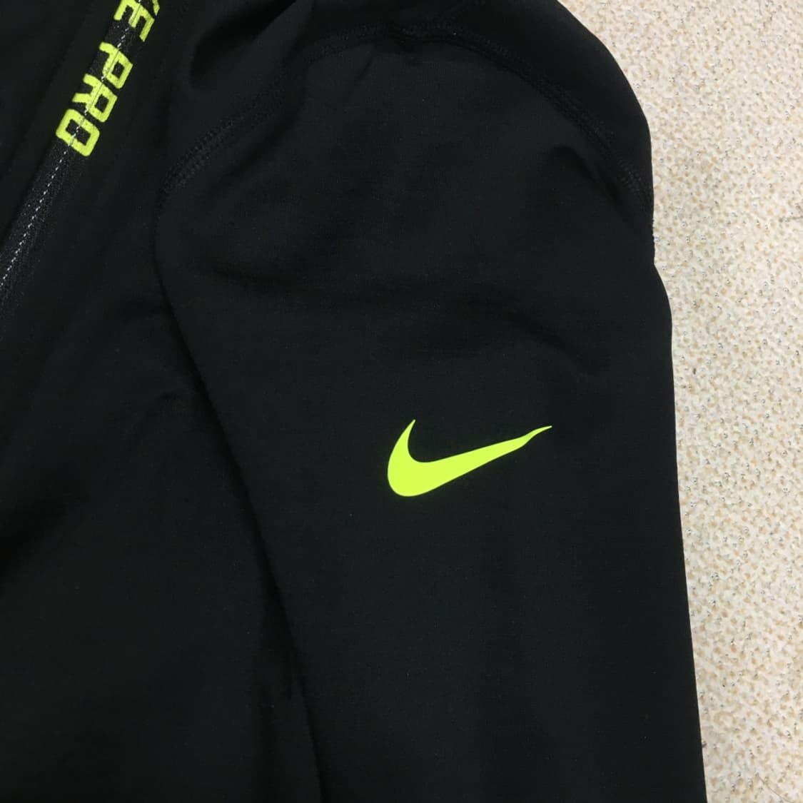 나이키 프로 여성 하프집업티 CC05 상품이미지3