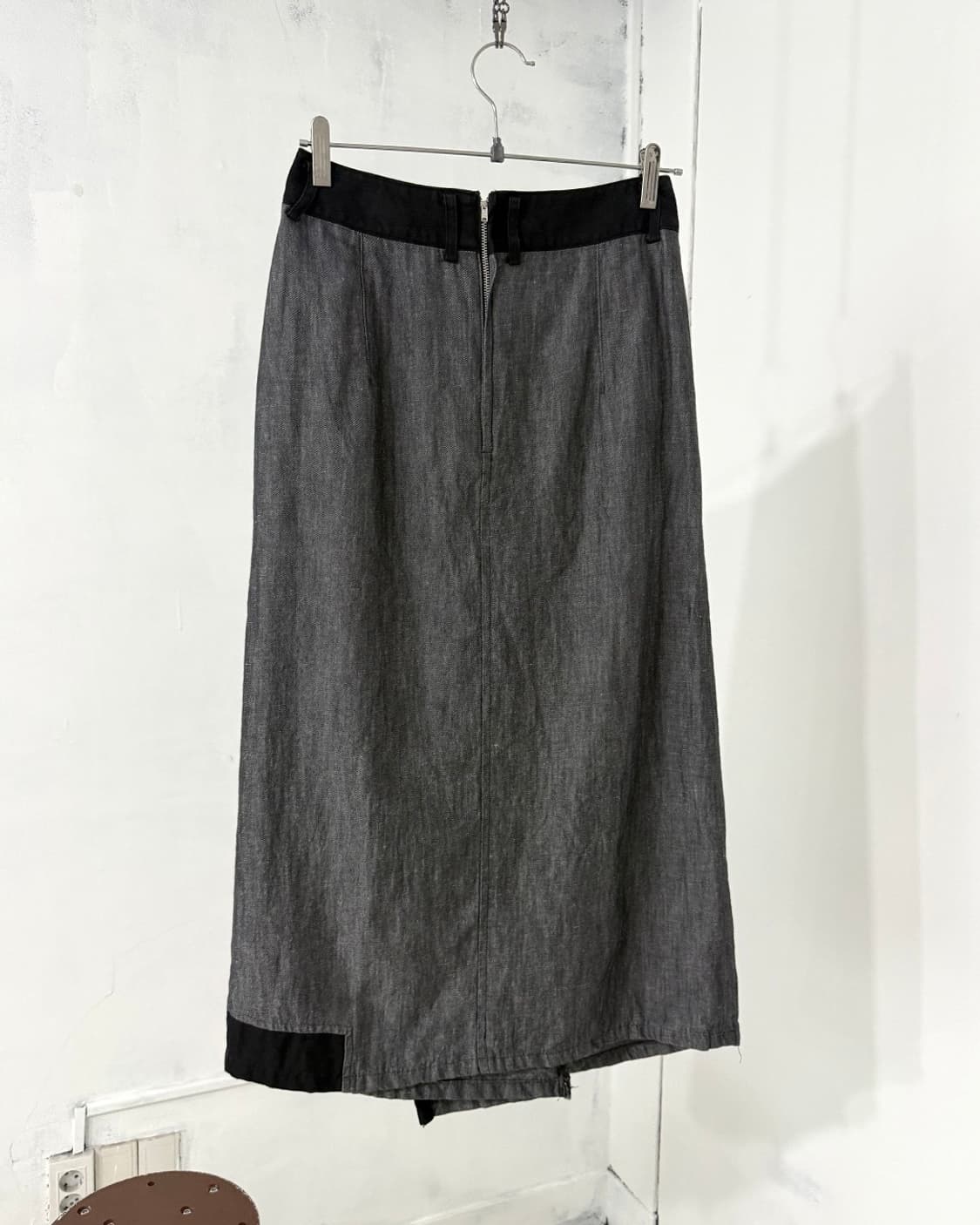 Black Contrast Grey Raw Denim Long Skirt 상품이미지9